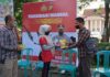 Vaksinasi Gratis, Sat Intelkam Polres Merangin Bagi – Bagi Doorfrize Ke Masyarakat